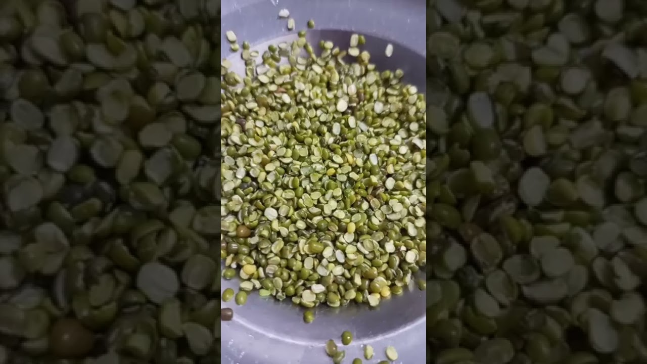 khichdi#matarpulaostyle#tasty#kuch na mile to ye Banao#like#subscribe #share 😋😋