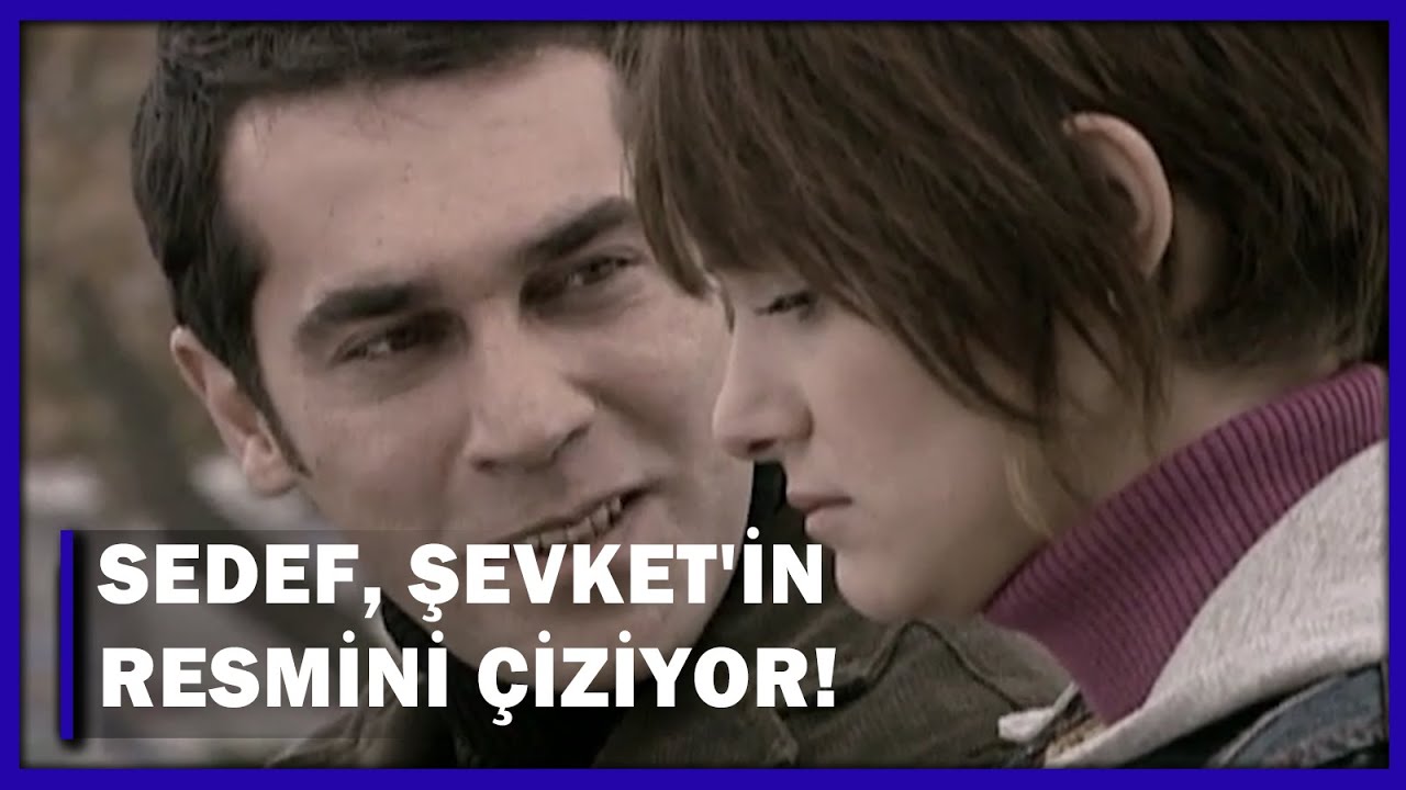Sedef, Şevket'in Resmini Çiziyor! - Yaprak Dökümü 74.Bölüm