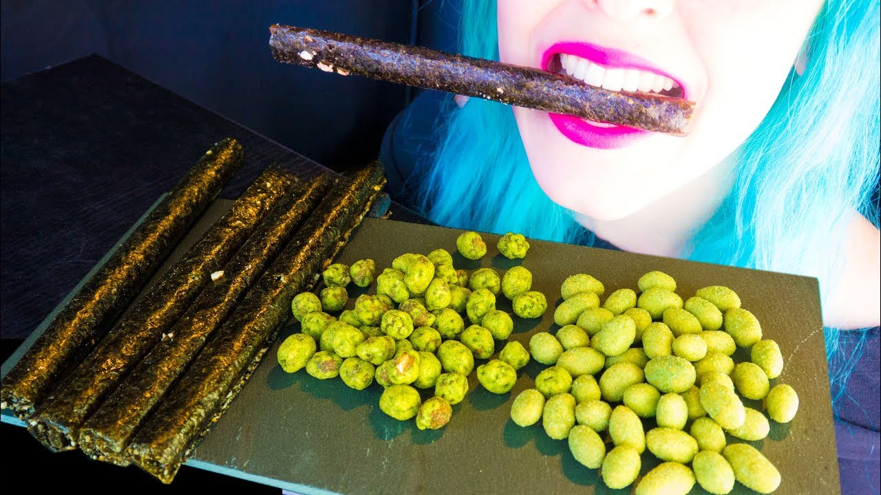 ASMR: Crispy Seaweed Rolls & Spicy Wasabi Peanuts | Thai Snacks ~ Relaxing Eating [No Talking|V] 😻