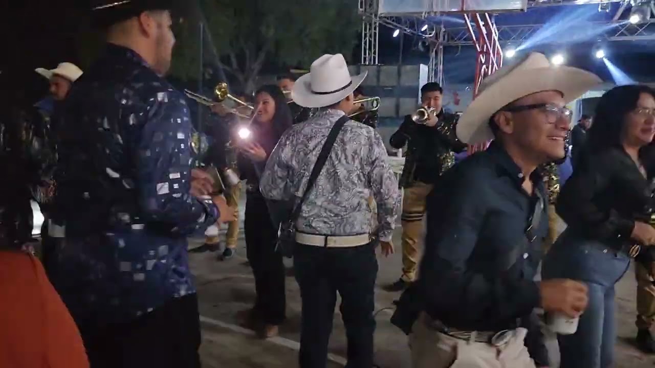 san ildefonso salinas 2024..bonito ambiente con banda.
