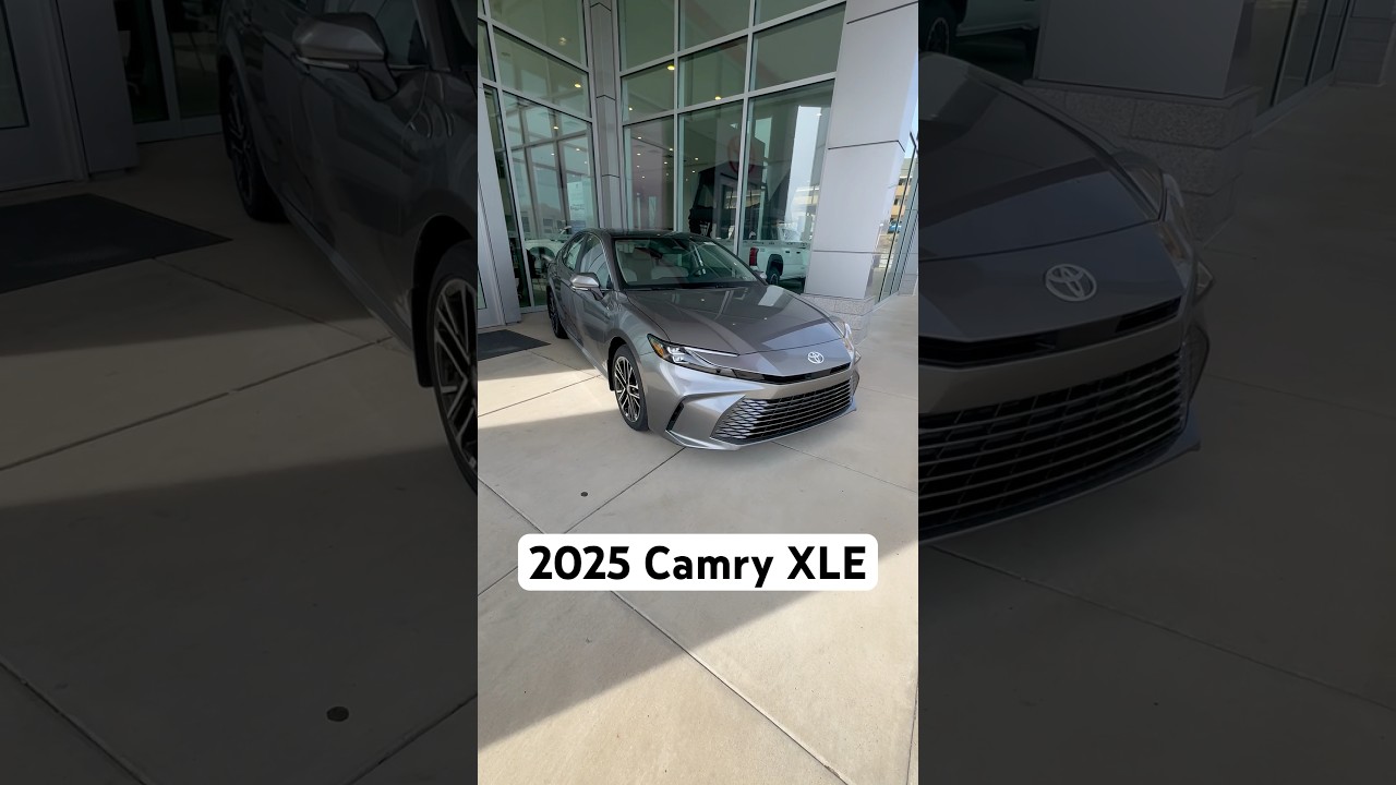 2025 Camry XLE in Heavy Metal 