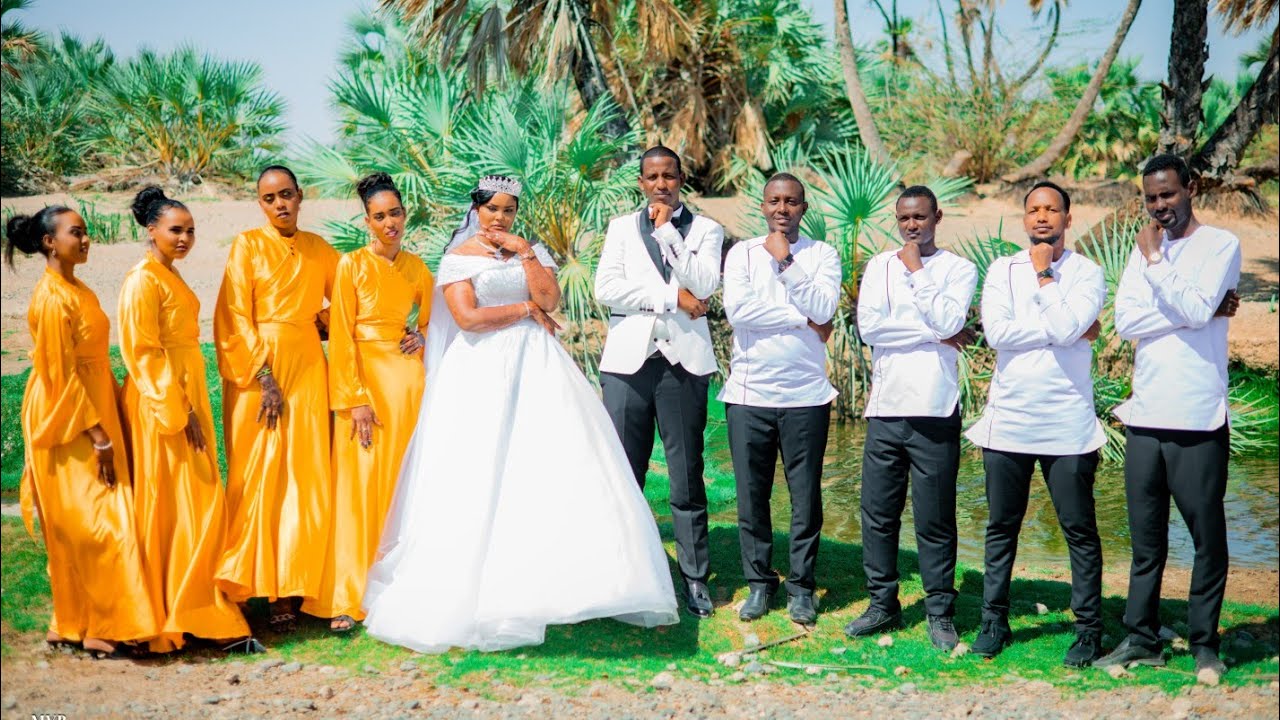 MIDINA WEDS BONAYA - GABRA WEDDING AT NORTH HORR (4k video)