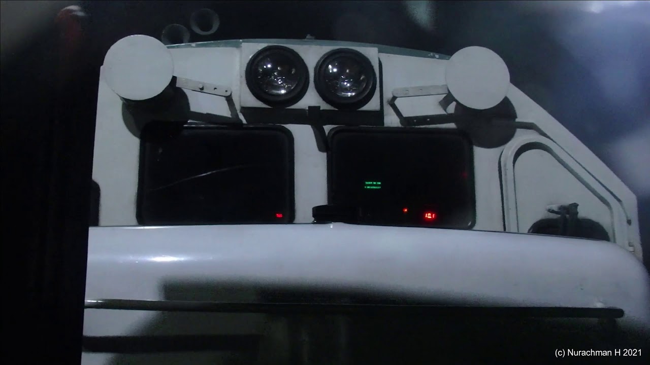 Sensasi suara ngegas lokomotif CC201 dari kereta paling depan l locomotive strugling sound 7FDL U18C