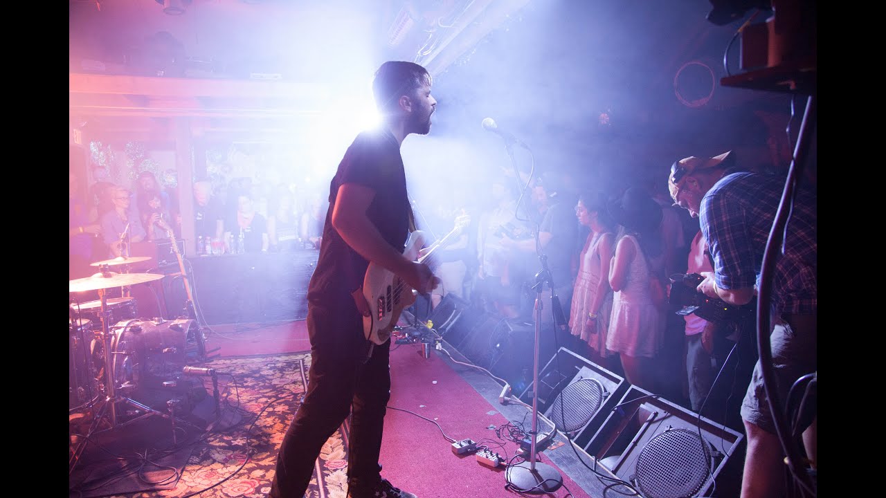 Galaxy Barn (S03E05) Cloud Nothings - Separation @Pickathon 2015
