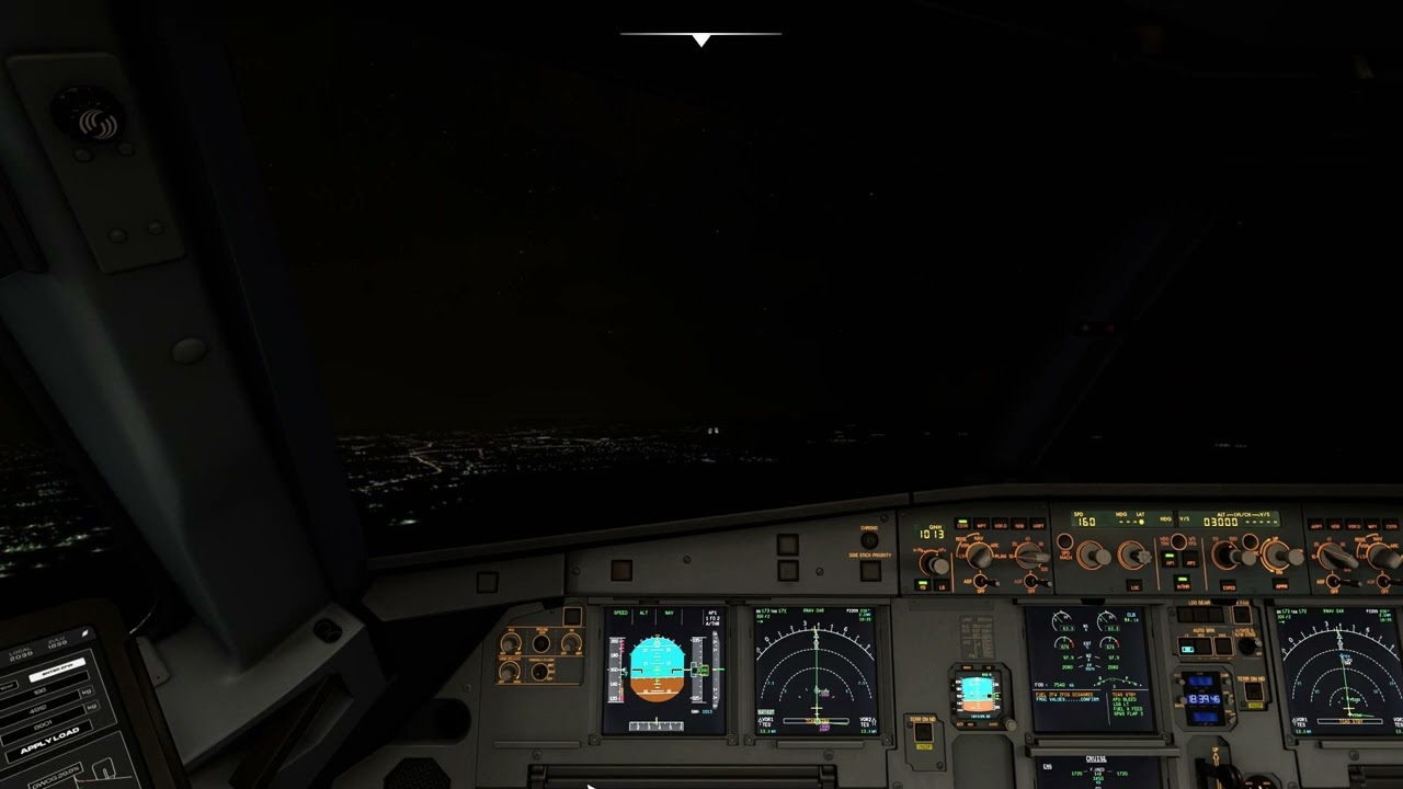 Approach to Venice (Italy) during the night/ airbus 320-200