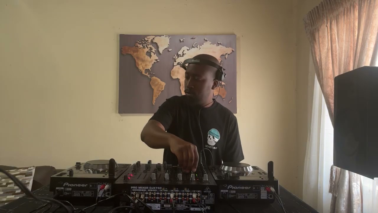 House Molecule Podcast #24 Mixed by Stigajaz | Soulful Afro-Deep House Mix | South Africa | 2025