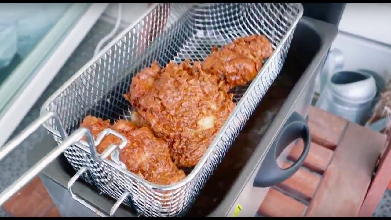 Recept: SÅ gör du KFC-kyckling i Sverige!
