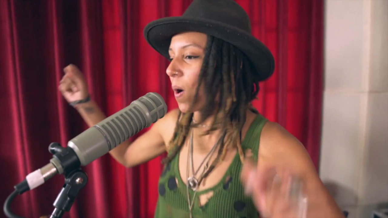 Michael Jackson - Dancing Machine ( Cover ) Shevonne & The Force