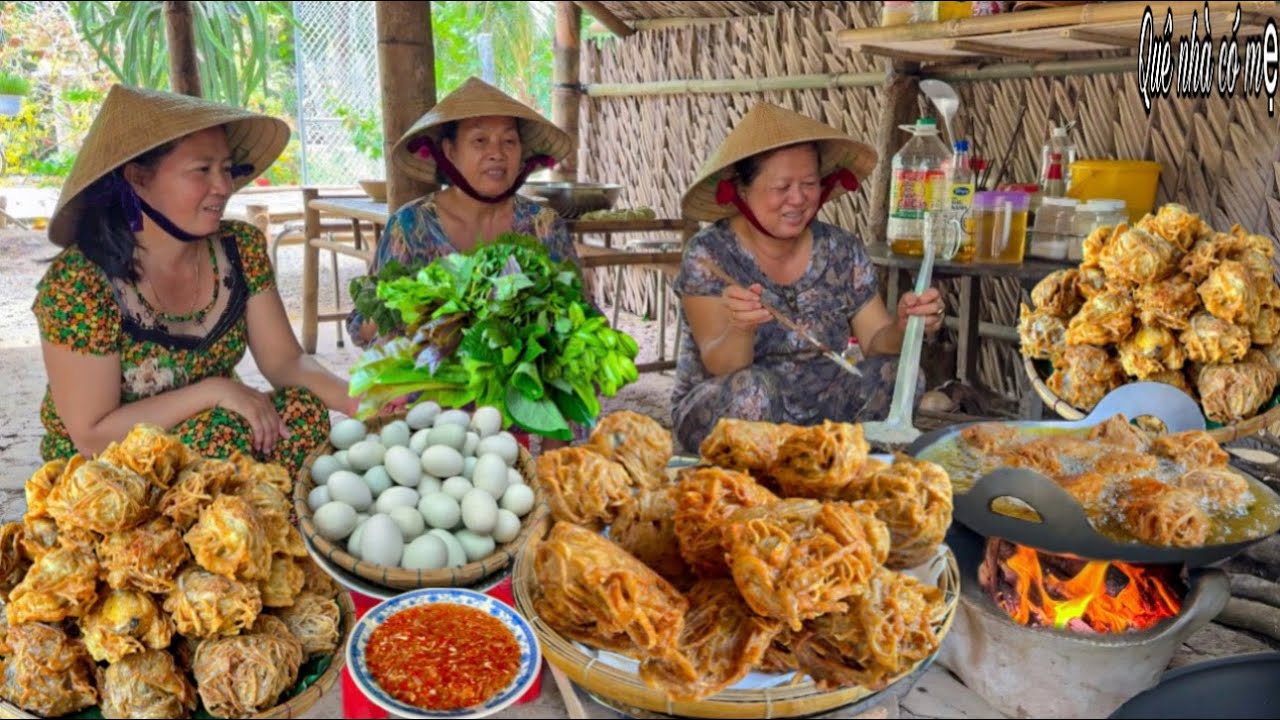 Bánh Trứng Vịt Lộn Cuộn Khoai Môn Chiên Giòn | Hương Vị Bánh Quê || Country cake