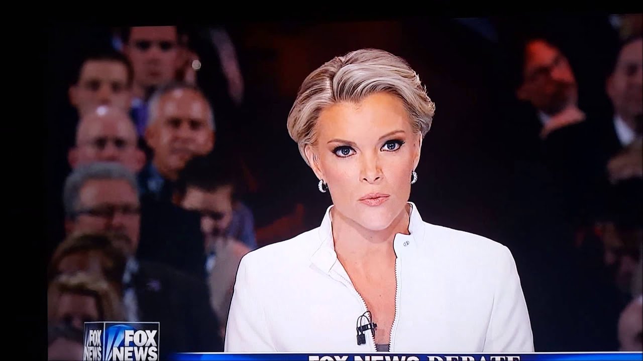 Girl Tries to Dab on the March 3rd GOP Debate So Hard