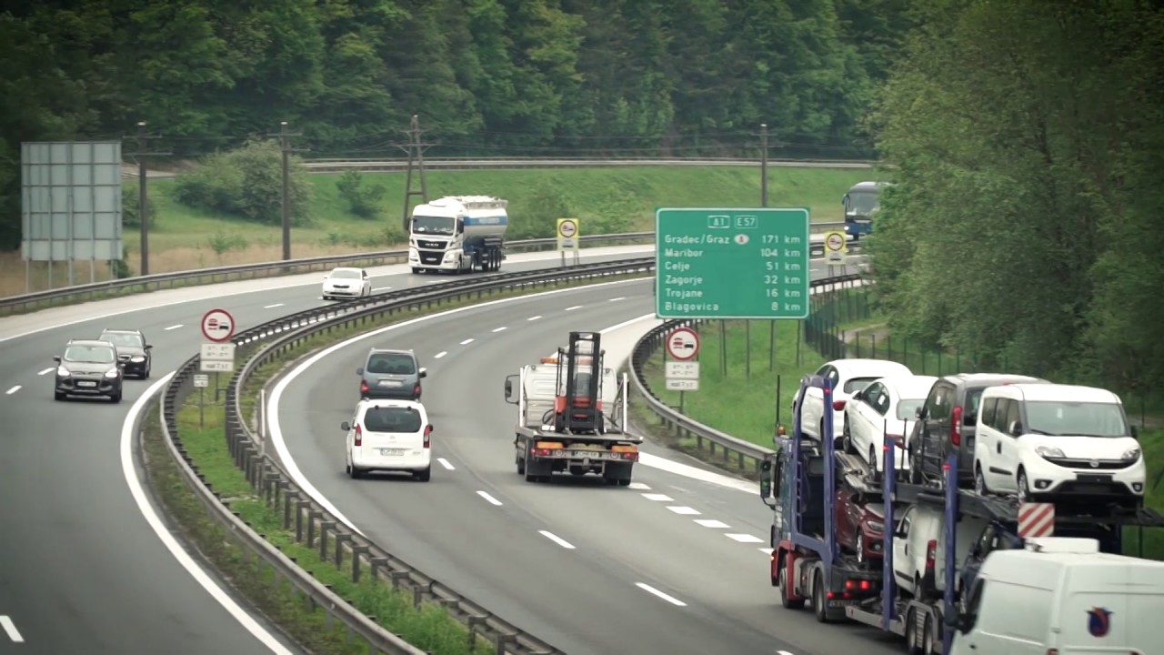 Varno za volanom: vključevanje na avtocesto