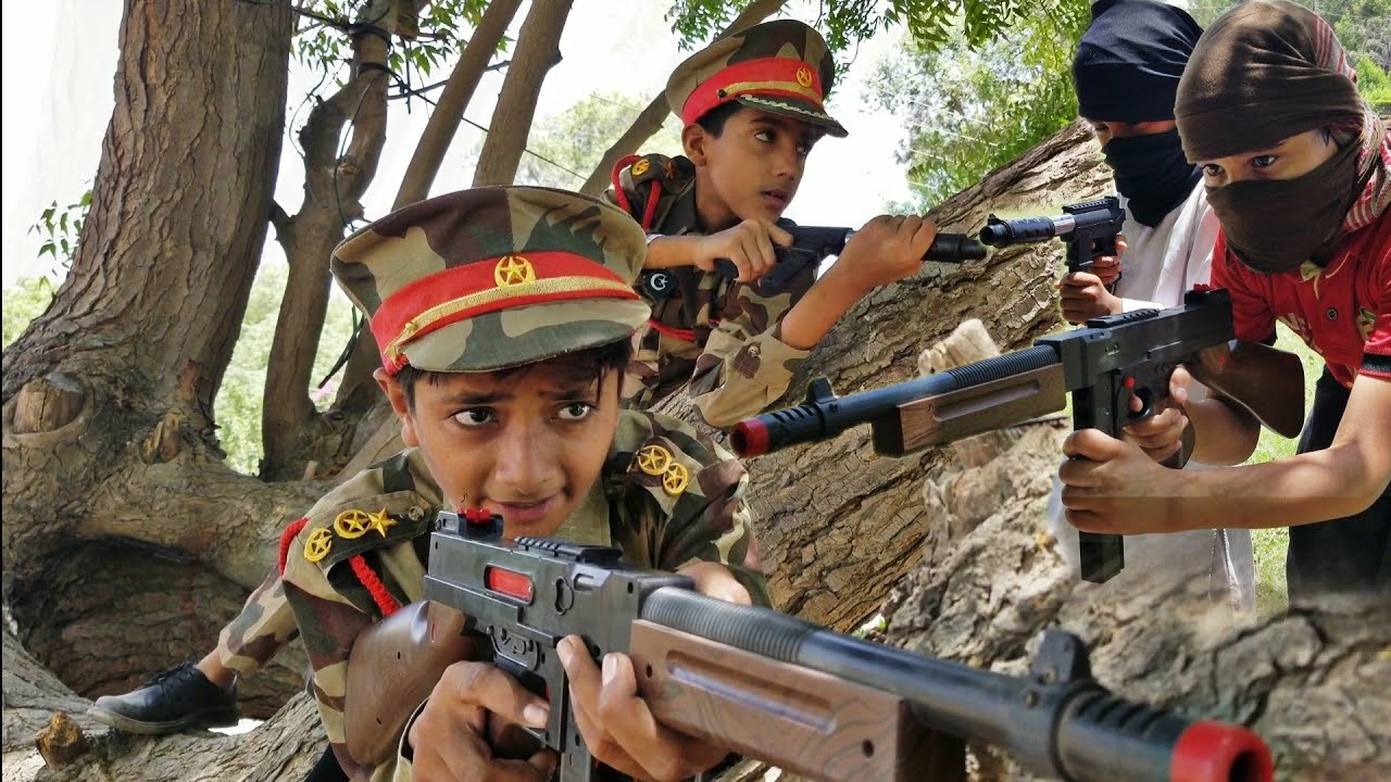 Pak Army Officer got killed by Enemies