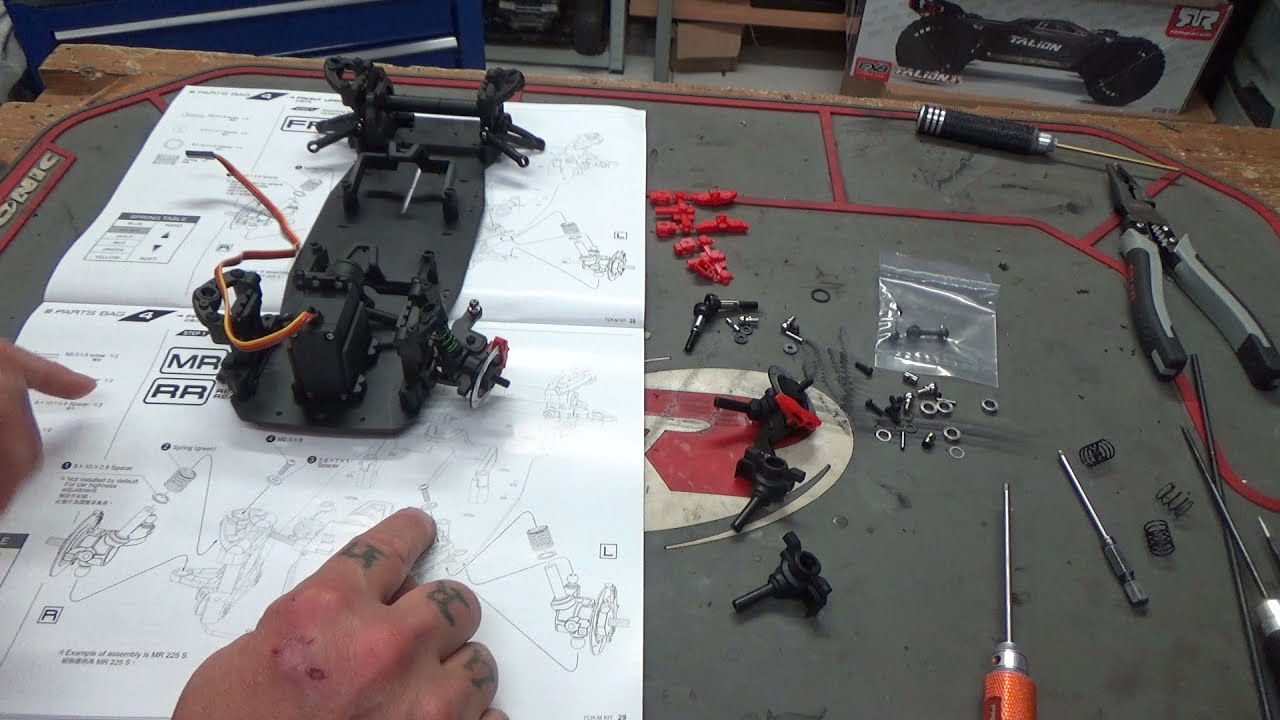 MONTAGE KIT MST TCR M  ep5 CHASSIS et mdr ..entraxe