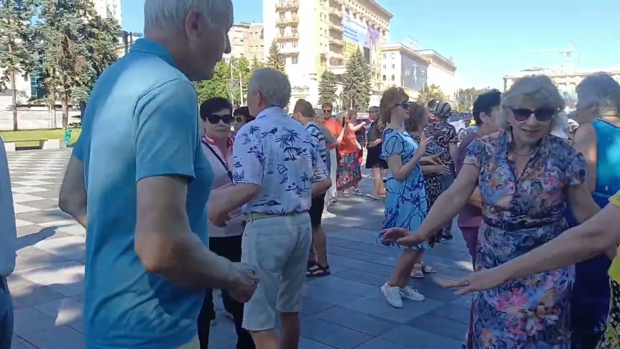 А РЯБИНА КРАСНАЯ В САДУ ❤️ТАНЦЫ❤️ ХАРЬКОВ 2025