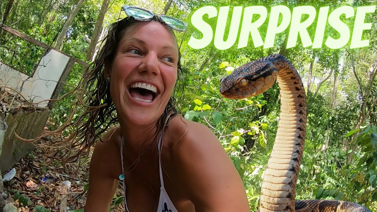 Surprised In An Abandoned Property - SV Nandji 10