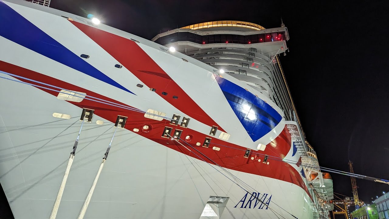 P&O Arvia Cruise Ship How To Get Free WhatsApp On-board in the Caribbean Without An Internet Package