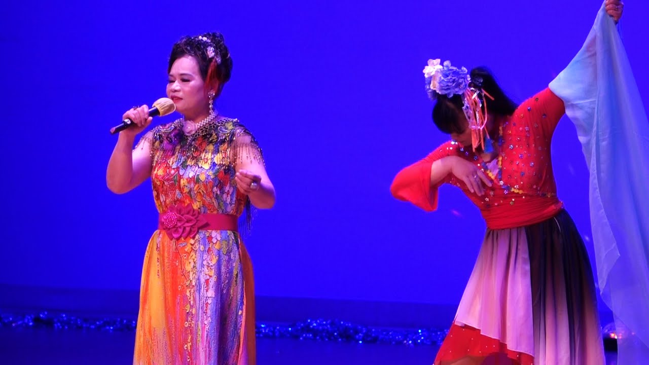 Candy  （ 晚風心裏吹 ） 1 14 屯門演奏廳 （夜場） #藍之月舞軒  #松松   Video by LWK