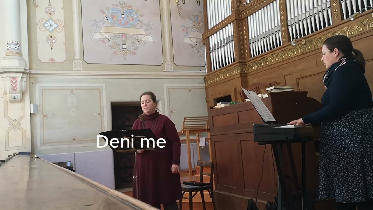 Petje na poroki tudi z Zalo Dvoršek