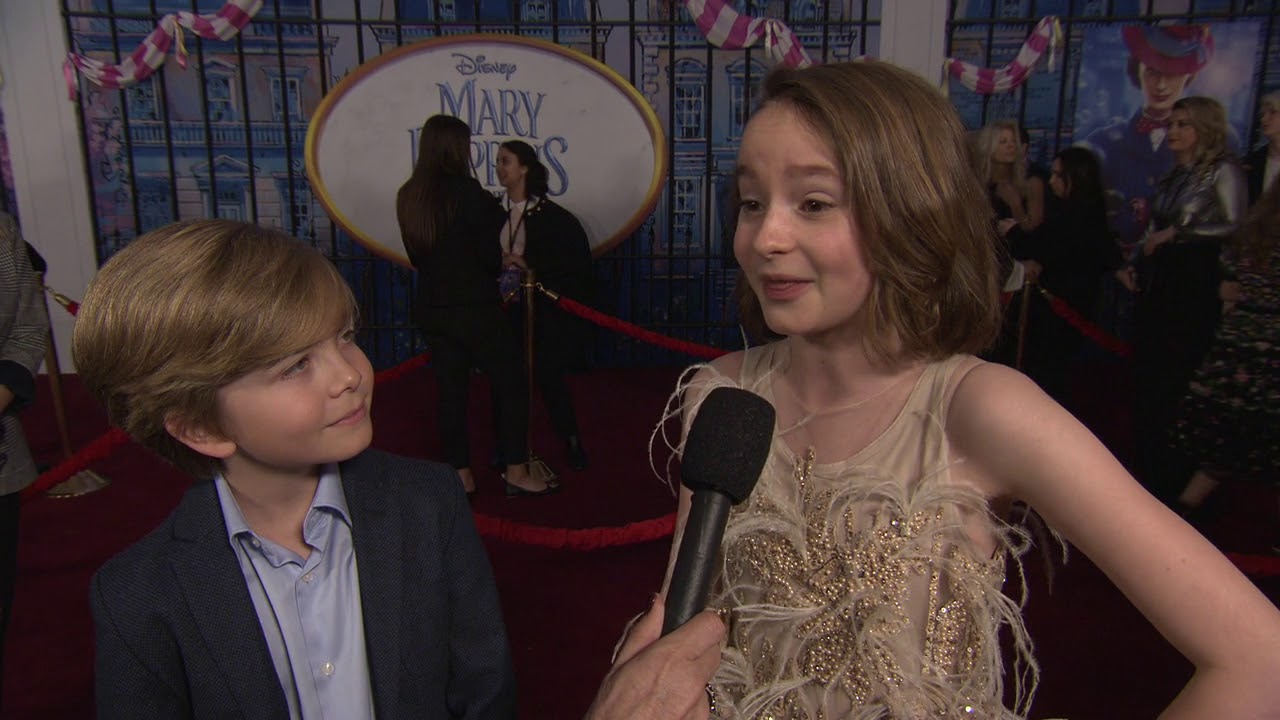 Mary Poppins Returns LA World Premiere - Itw Joel Dawson and Pixie Davies (official video)