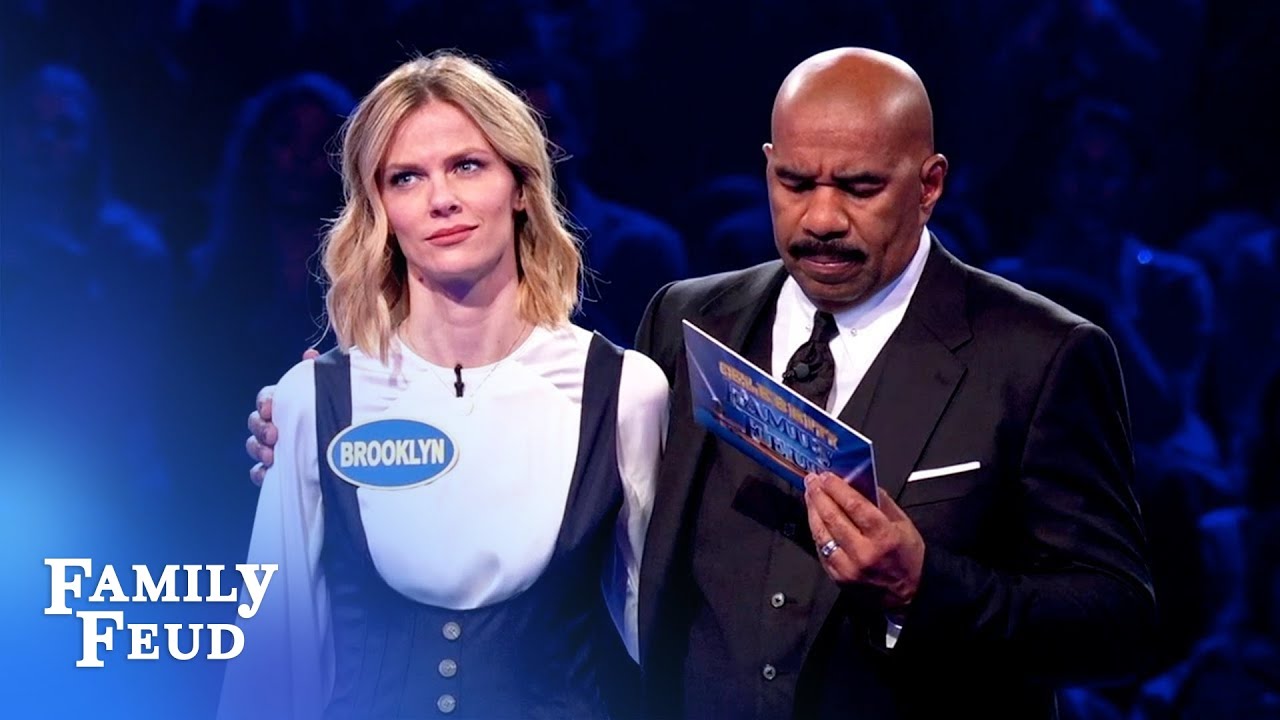 Brooklyn Decker's FANTASTIC Fast Money! | Celebrity Family Feud