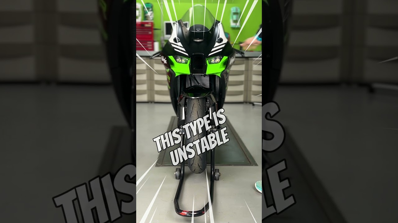 🚀 How to Properly Use a Front Motorcycle Stand 🔧 #motorcyclelife #bikelife #motorcycles