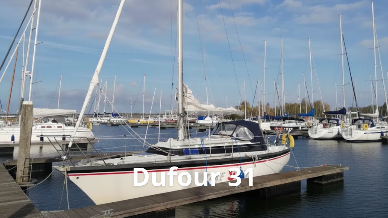 A classic yacht made for calm sailing