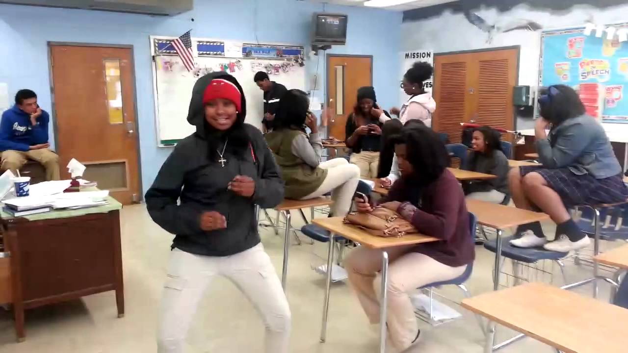 L.W.Higgins Class Harlem shake