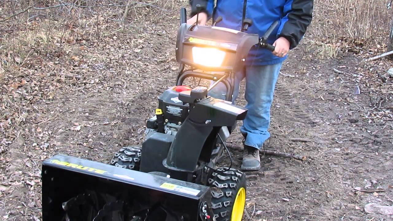 Briggs and Straton Brute 1150 snow blower
