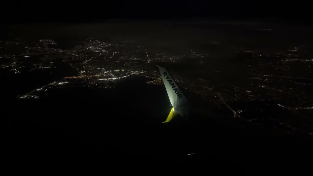 Lit-Up Copenhagen views! | Evening departure CPH | Ryanair Boeing 737-800
