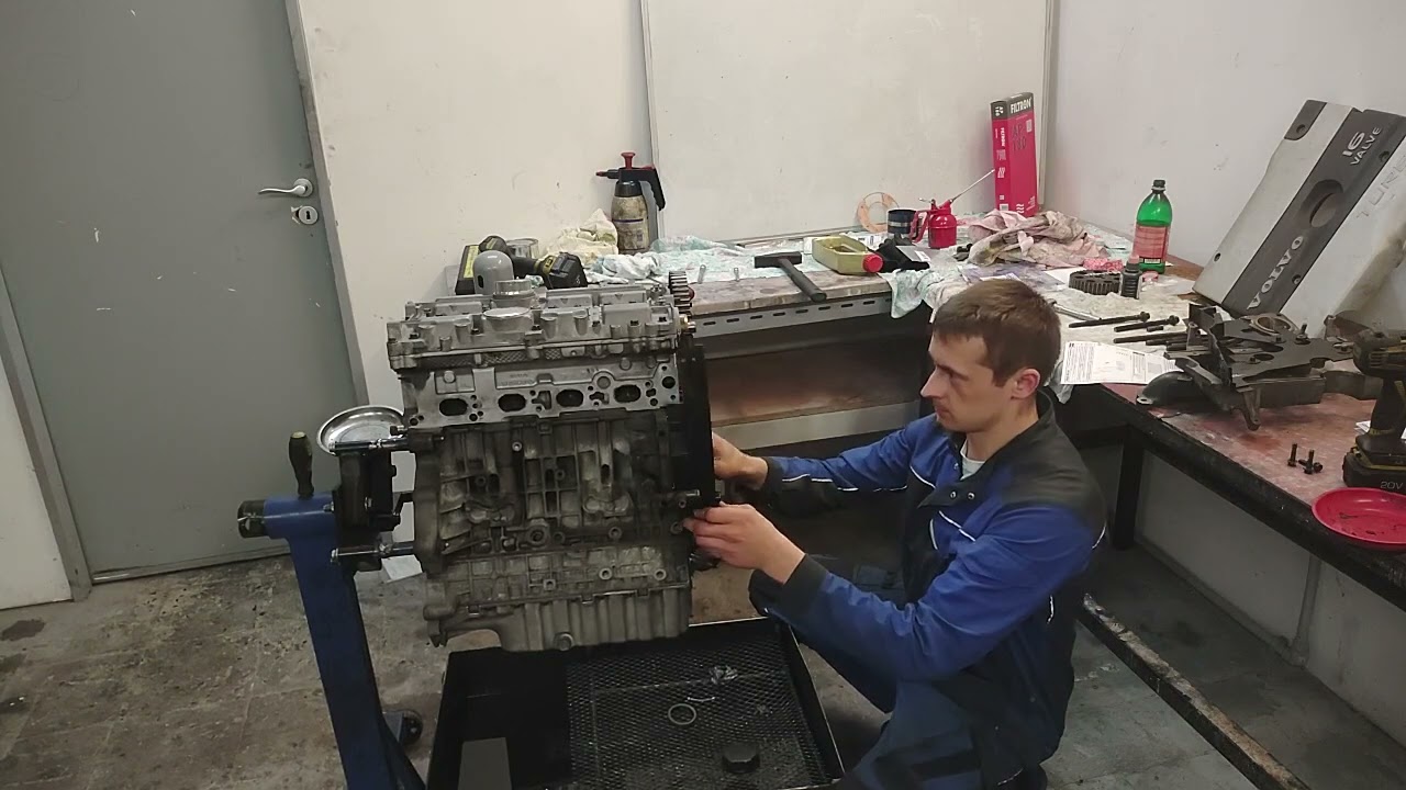 VOLVO V40 B4194T   ЯК ЗАМІНИТИ МОТОР З 2,0 НА 1,9 БЕНЗИН ТУРБО