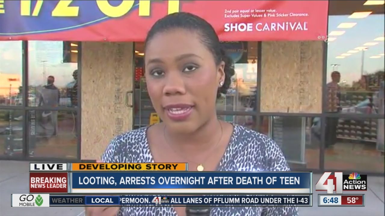 Police: Crowd loots shoe store in south St. Louis