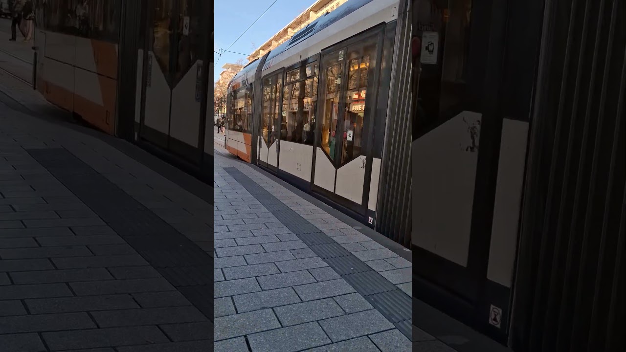 RNV6ER 2220 #rnv #pvb #tram #trainspotting