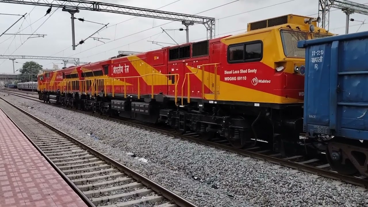 WDG6G Twin Diesel Engine Orange 🧡🍊 Combo Pulling Goods Train spotted at Falaknuma Station #train 
