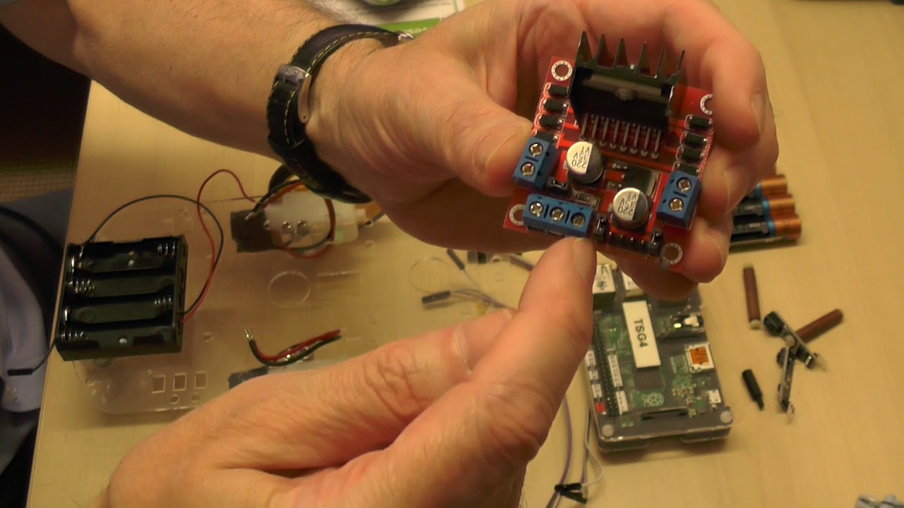 Raspberry Pi Line Following Robot Car programmed  in Python