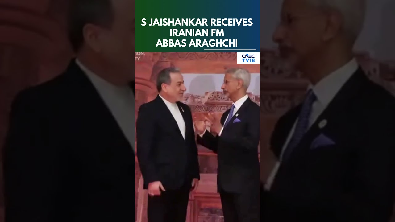 EAM S Jaishankar Welcomes Iran FM Abbas Araghchi At BRICS Meet In Delhi | India-Iran News | N18S
