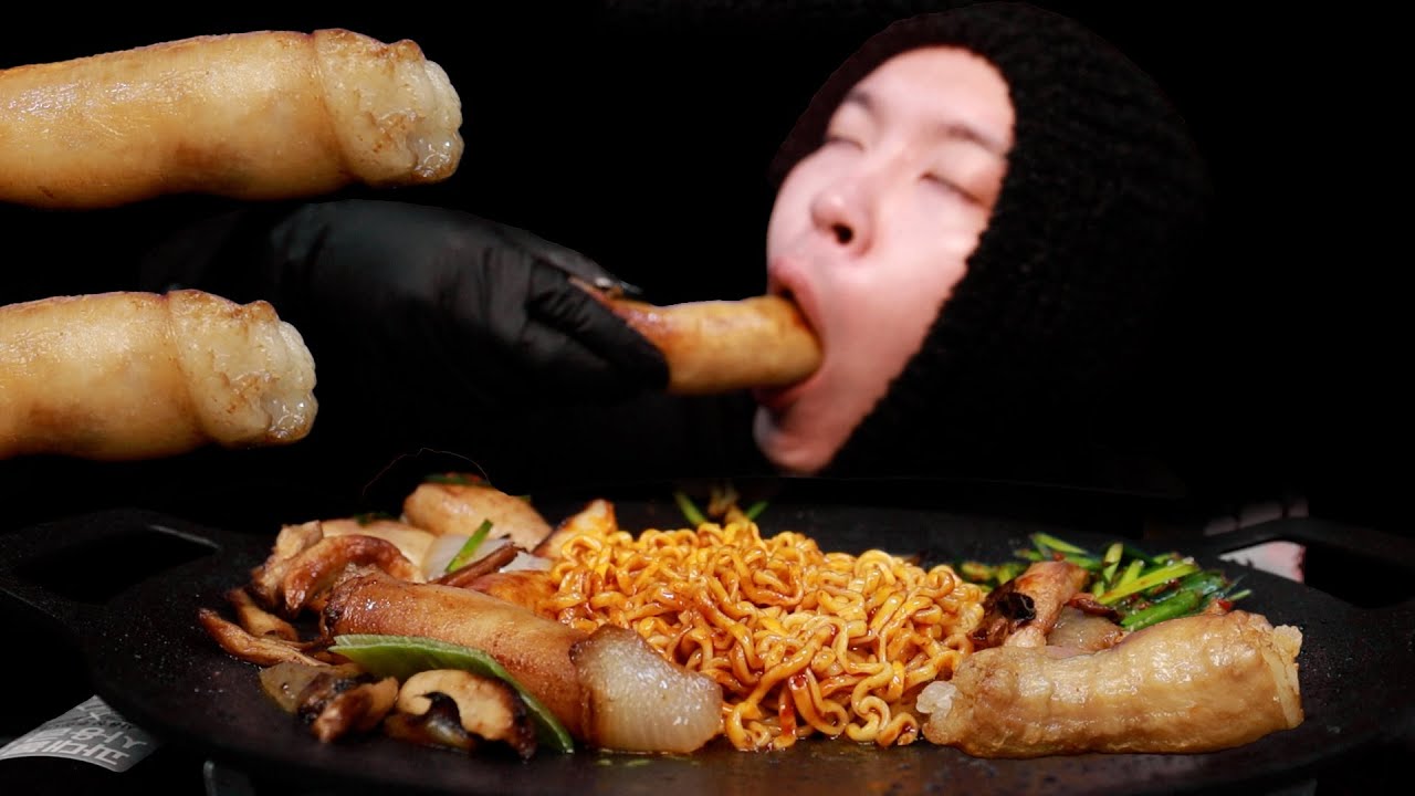 욕망의 대창 먹방 (Tripe mukbang)