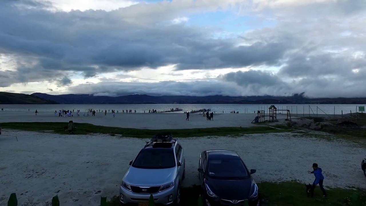 Playa Blanca   Laguna de Tota desde un Drone