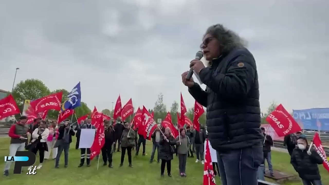 Solbiate Olona, protesta alla caserma Nato