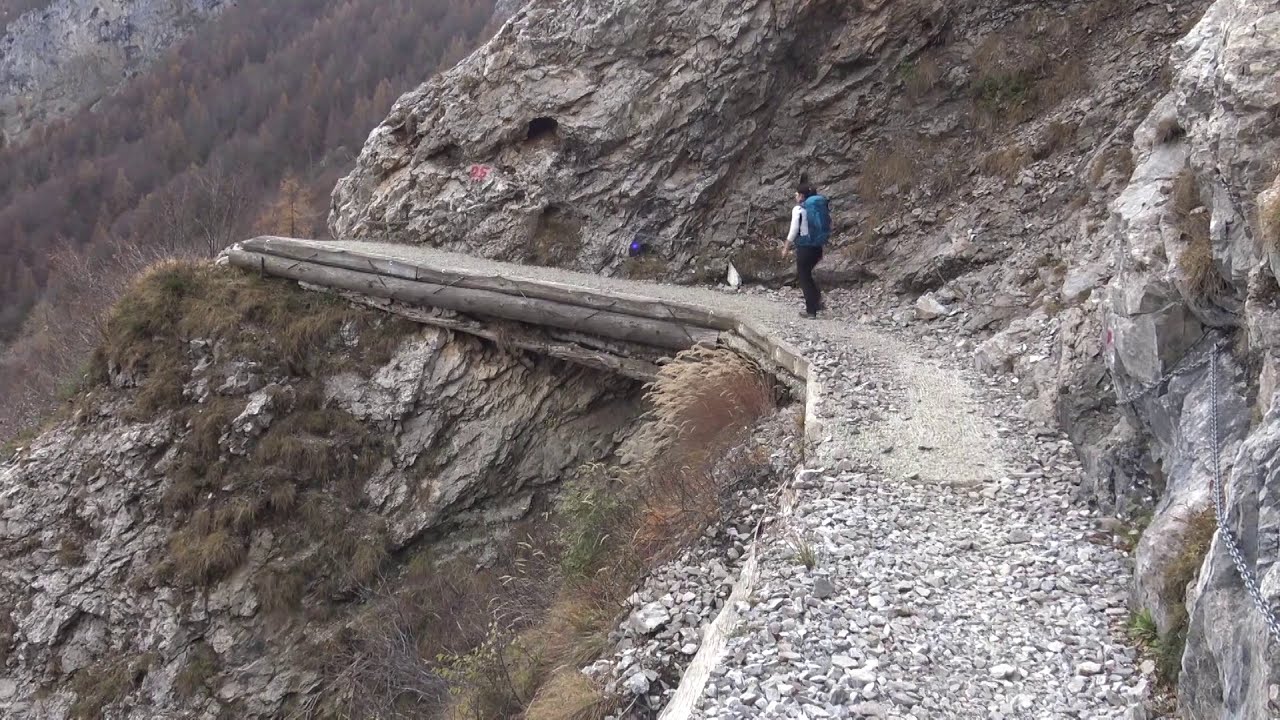 ESCURSIONE AL RIFUGIO BOGANI