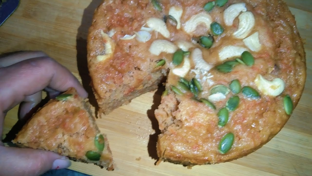 बिना ओवन, कढ़ाई में बनाएं हेल्दी वाला आटा गाजर केक | Healthy Carrot Cake |