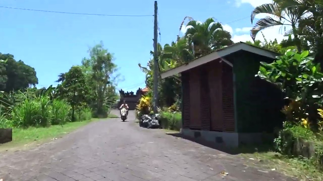 Pererenan Shortcut in Canggu - lets take a quick drive thru!!