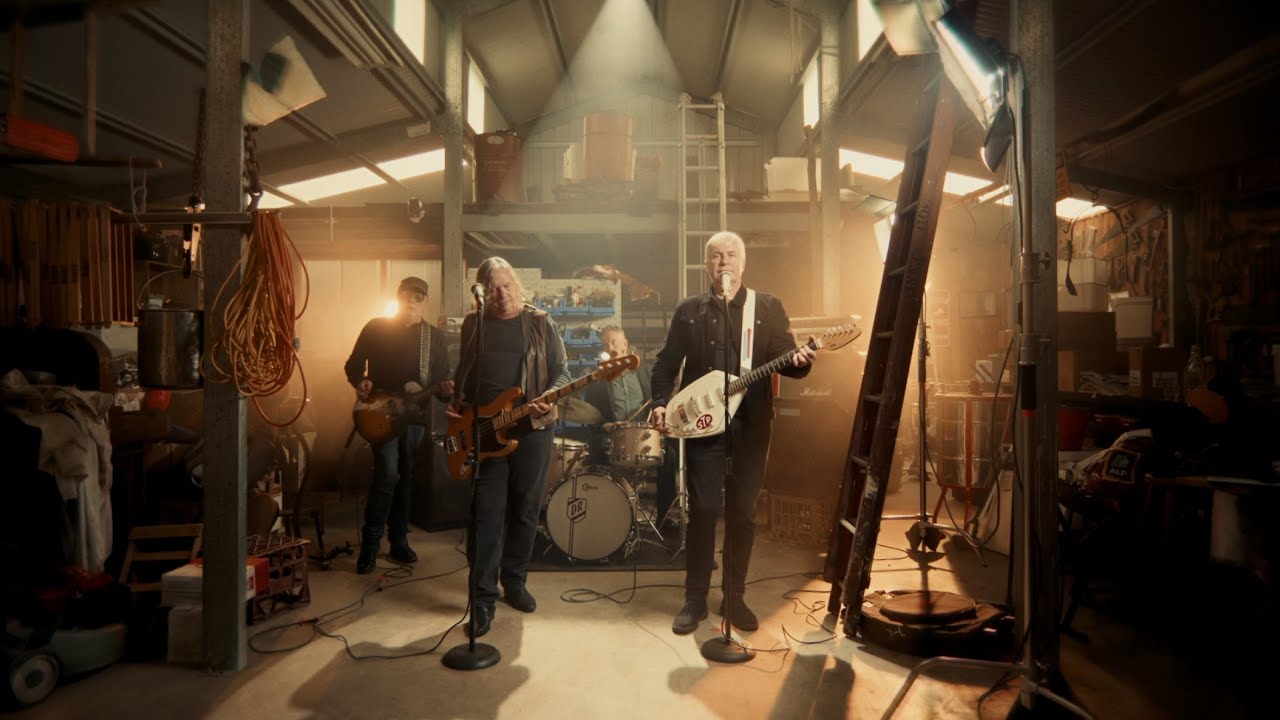 DIVISION 4 - LET HER GO