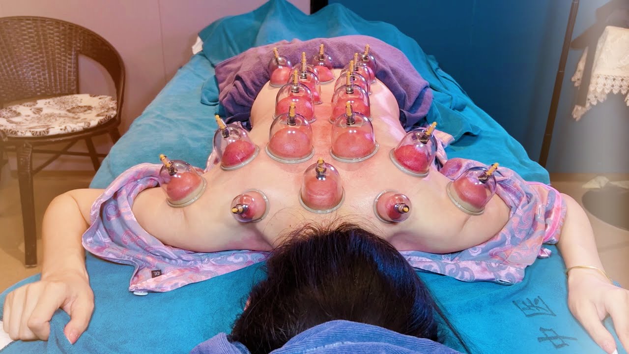 Chinese Beauty ASMR: Shoulder and Neck Massage and Cupping in Shenzhen, Relaxing and Comfortable