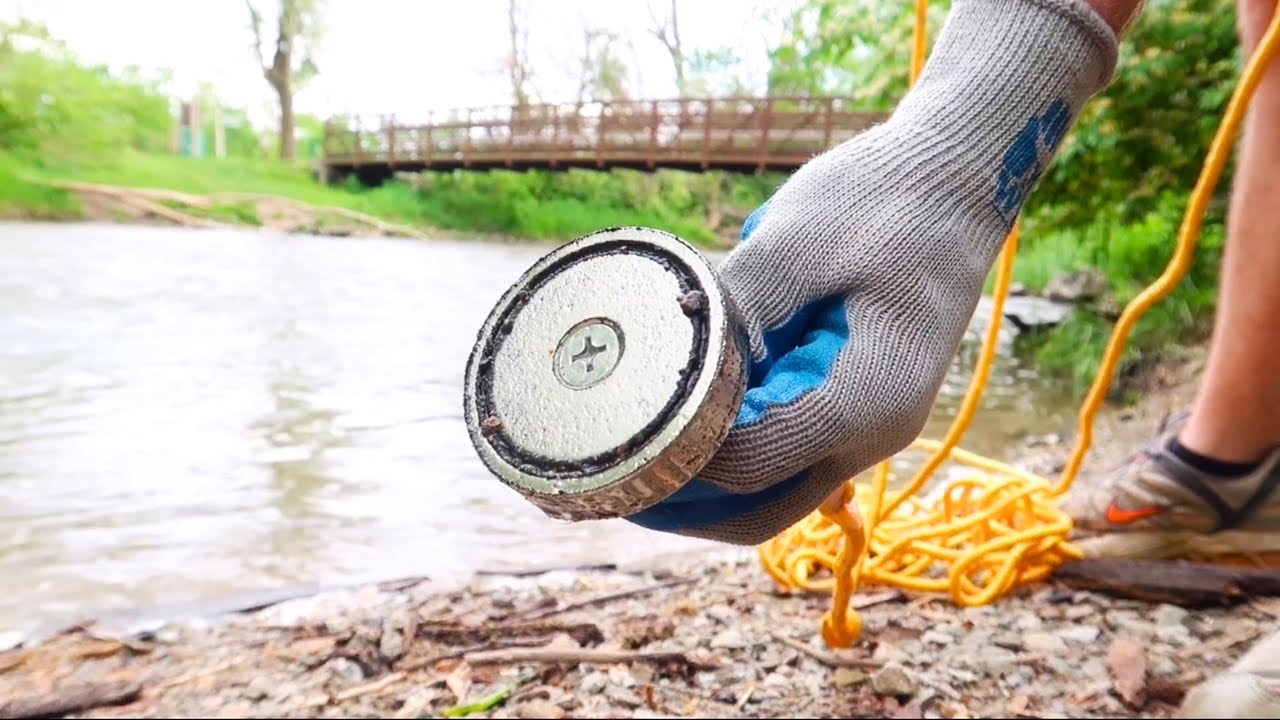 Magnet Fishing In A Small Town! | Falls Park In Pendleton, Indiana