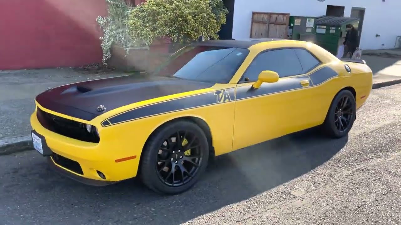Dodge Challenger T/A - Visual overview and POV Test Drive