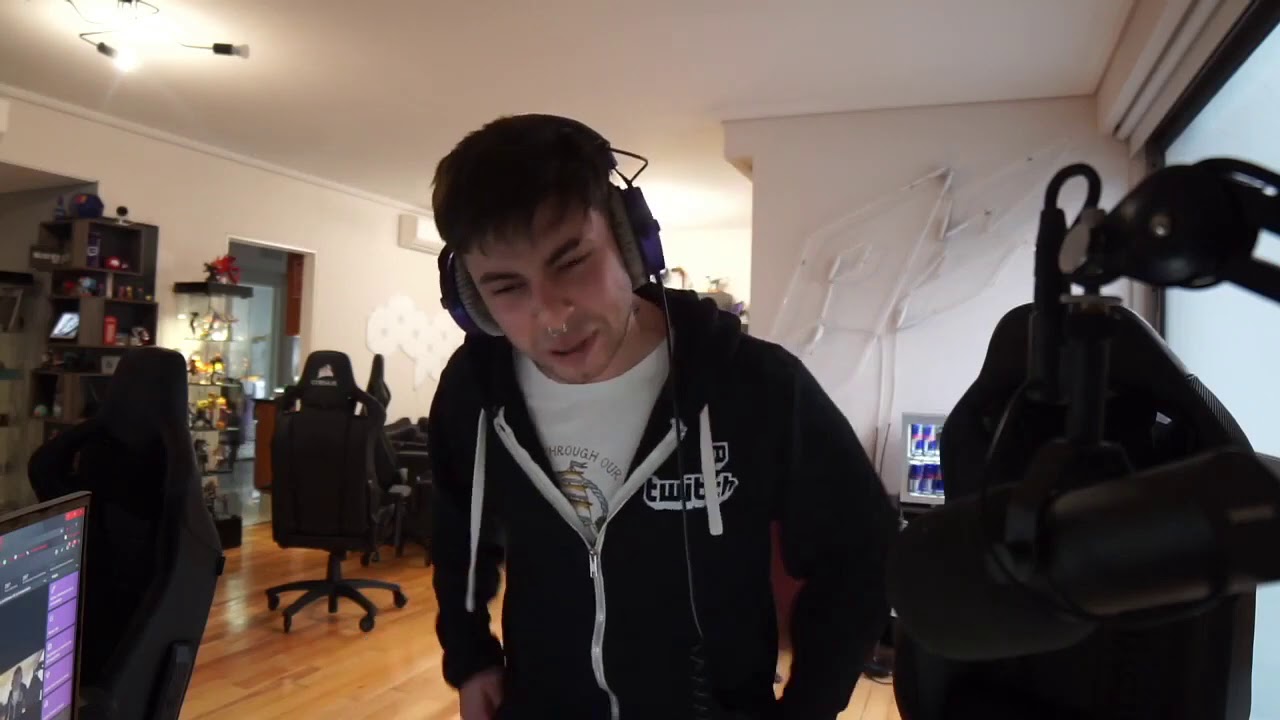 FRANKKASTER LE RESPONDE A COSCU (SE ENOJA)