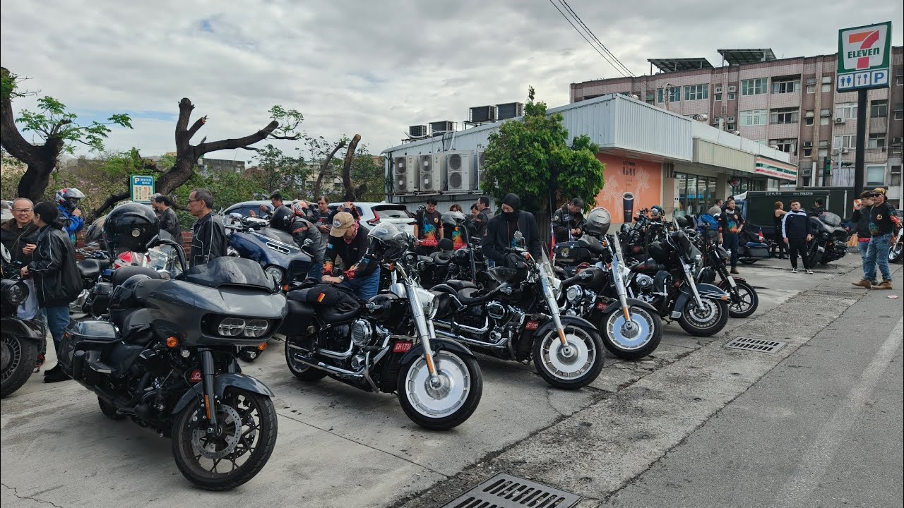 台中哈雷四季車隊馬年祈福小跑 #harleydavidson #harleydavidsontaiwan