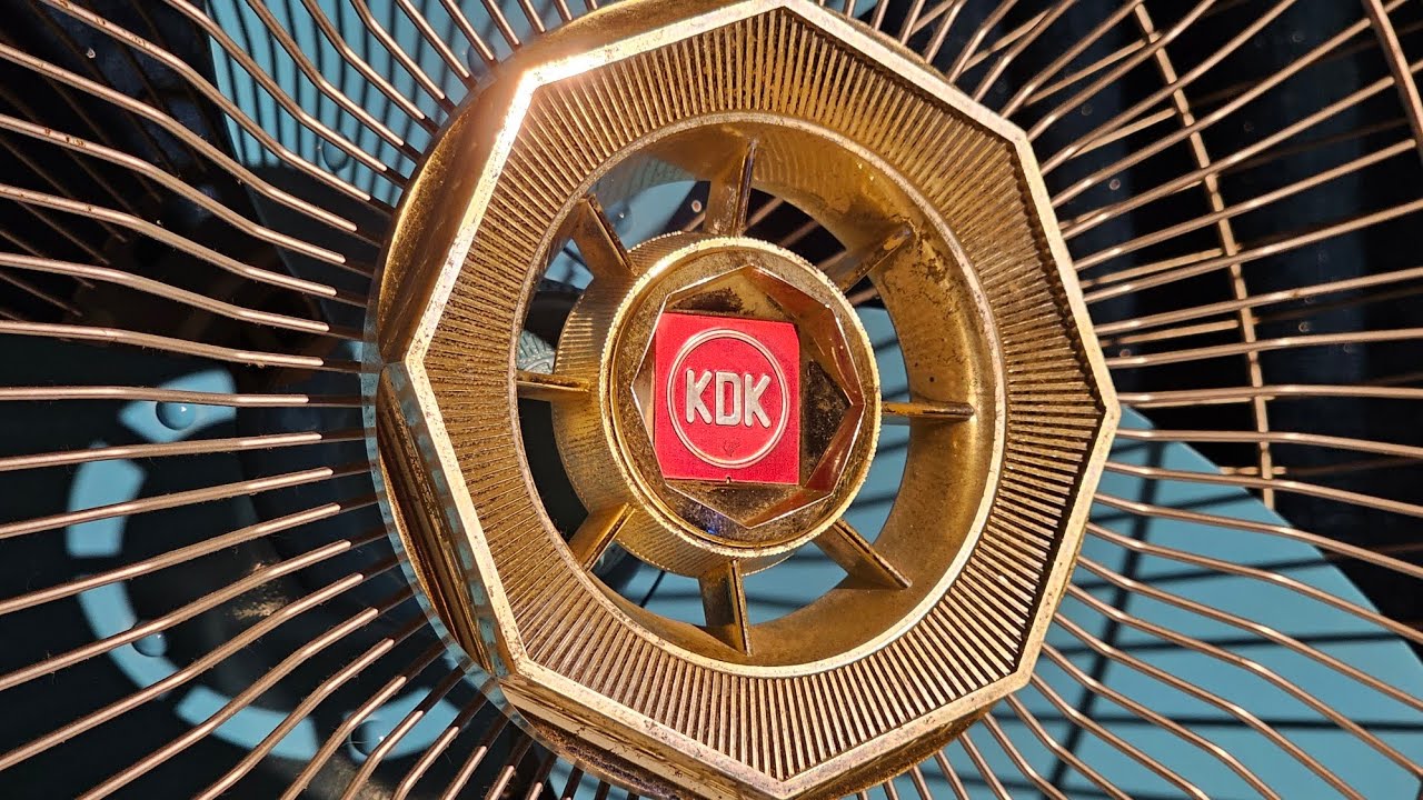 The Big, Blue Behemoth | 1980s KDK 18