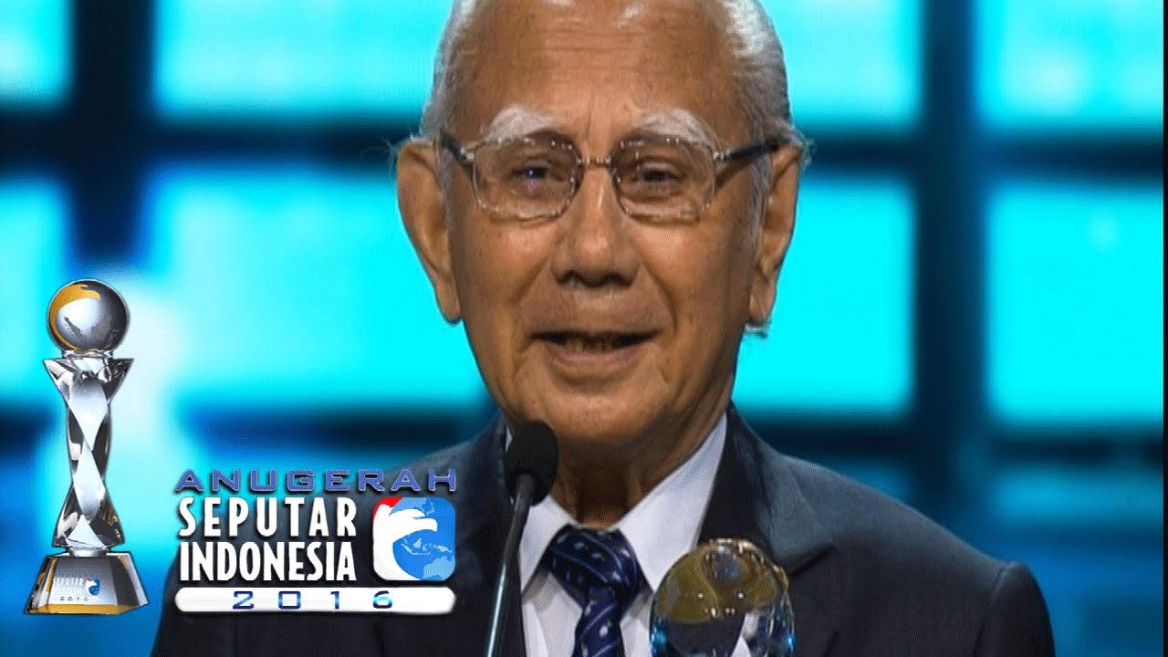 Emil Salim | Pemenang Tokoh Seputar Indonesia Anugerah Seputar Indonesia 2016