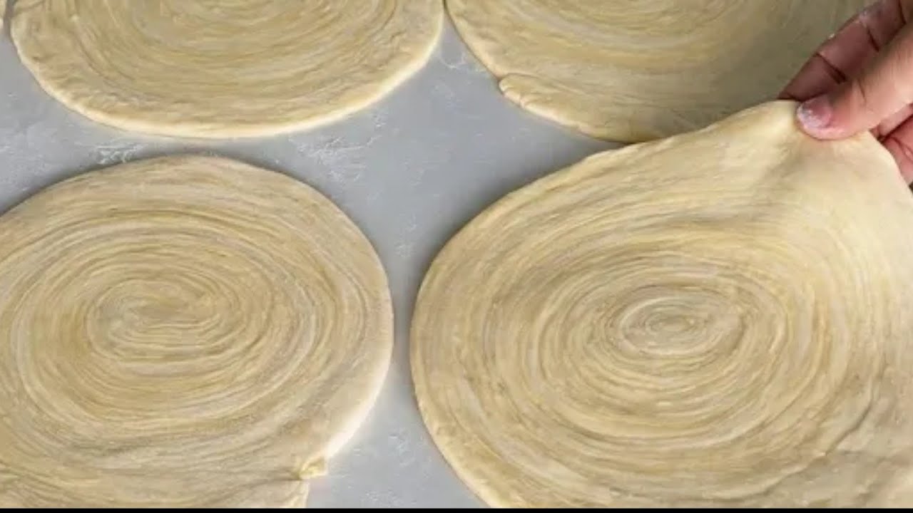 Iftorlik uchun qiymali qatlama tayyorlash. Катлама с мясной начинкой.
